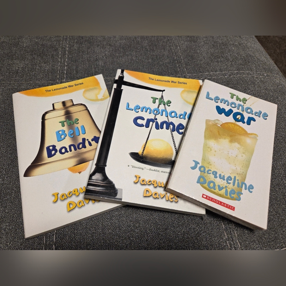 The Lemonade War Series Paperback Set, By Jacqueline Davis